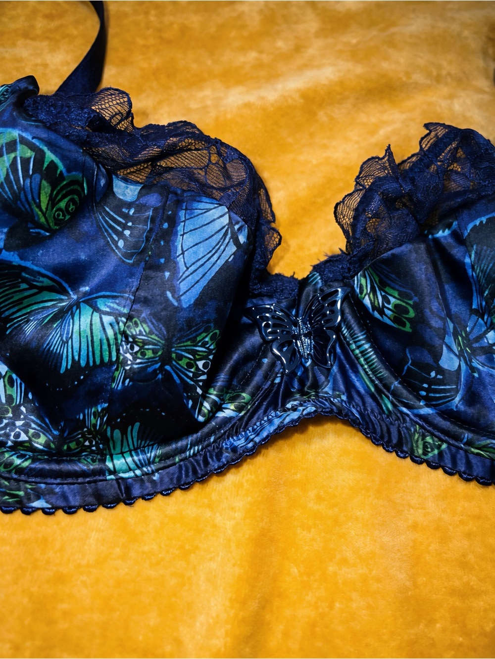 Savage X Fenty Butterfly Lace Underwire Bra & High Waisted Bikini